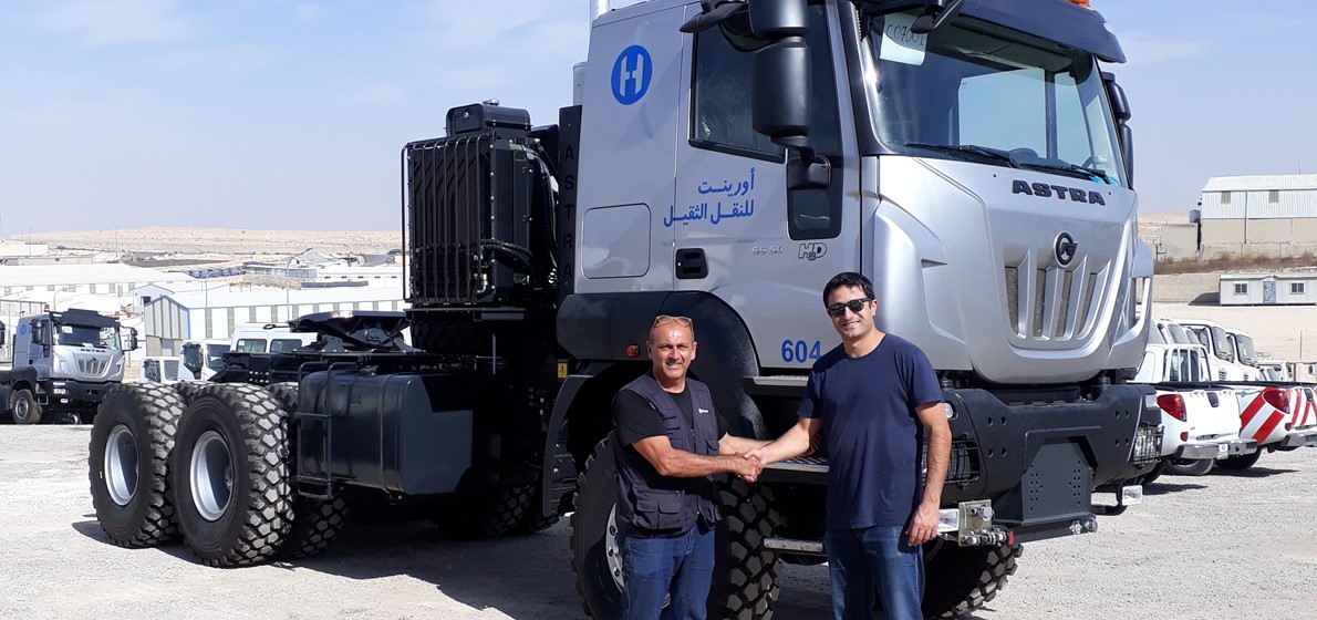 IVECO Astra delivers five HD9 heavy haulage push&pull tractors for Jordan