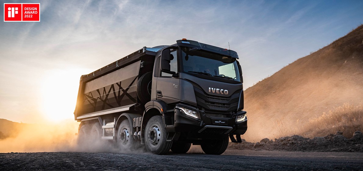 Accolade of awards for the IVECO T-Way: three recognitions for its design in six months