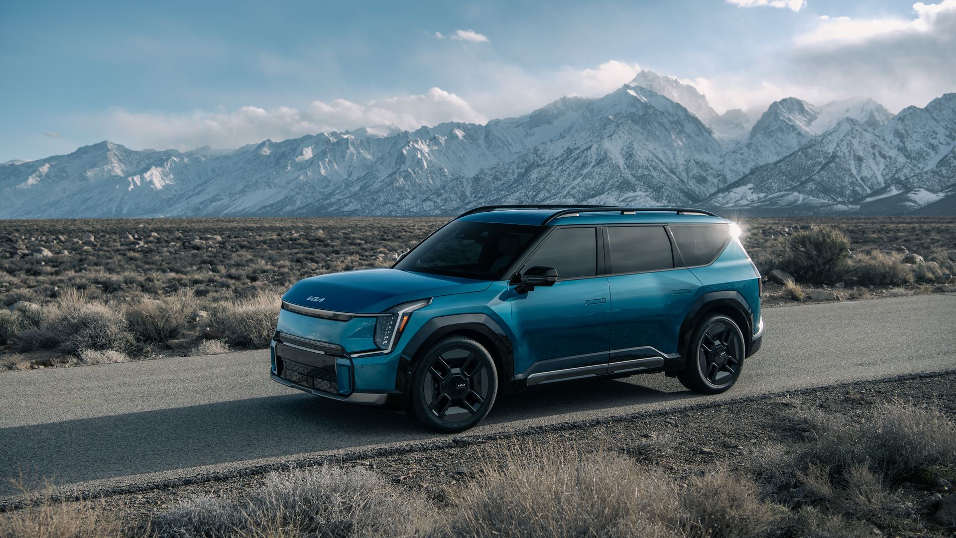 All electric Kia EV9 wins 2024 North American Utility Vehicle of the Year