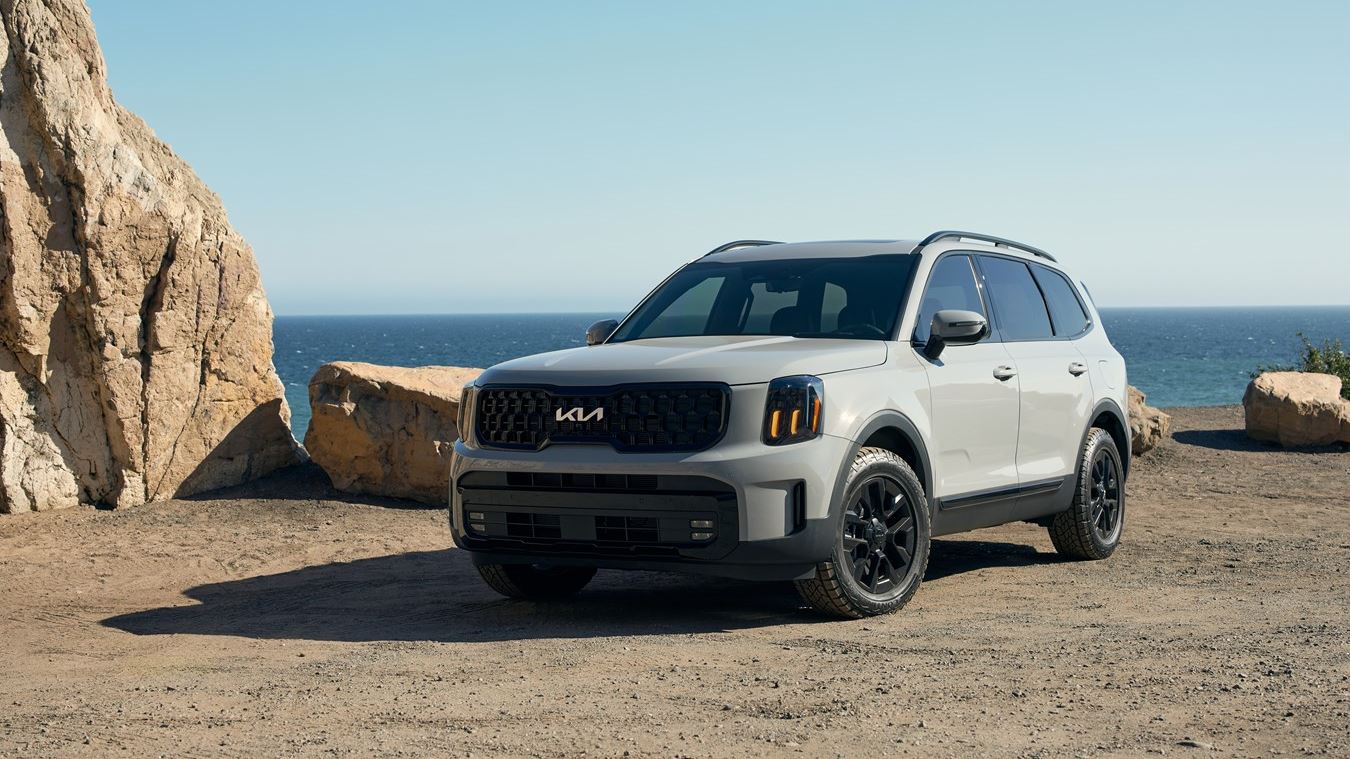 U.S. News & World Report has named the Kia Telluride best 3-row midsize SUV in its “Best Cars for Families” award