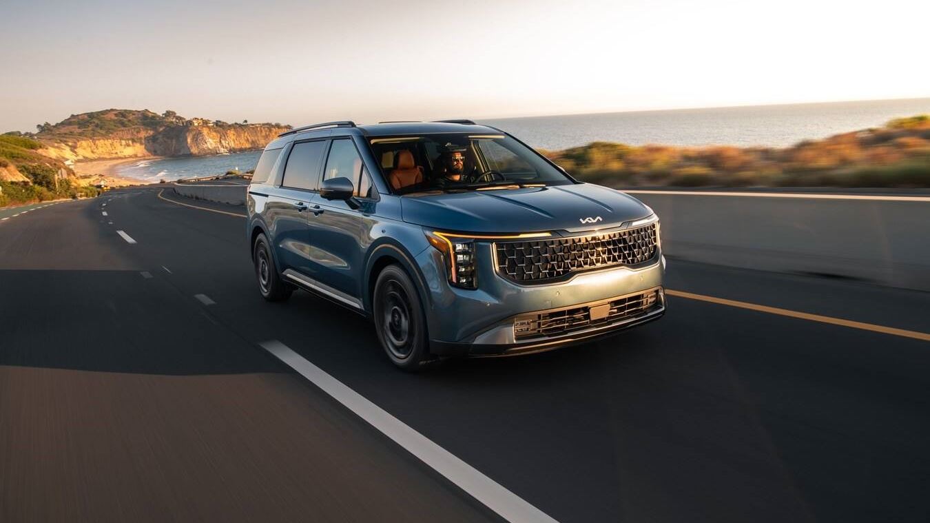 Kia America has Announced Pricing for the 2026 Carnival MPV