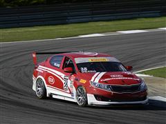 Kia Racing Heads North Of The Border To The Streets Of Toronto For Rounds Nine And Ten Of The Pirelli World Challenge