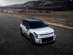 Kia advances EV Mobility experience with new Plug and Charge Technology