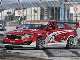 Kia Racing Ready for The 2014 Pirelli World Challenge Season Opener on The Streets of St.Petersburg