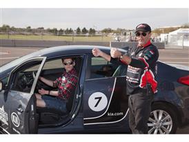 Kia and B.R.A.K.E.S. Teen Pro-Active Driving School extend multiyear partnership Kia and B.R.A.K.E.S. Teen Pro-Active Driving School extend multiyear partnership