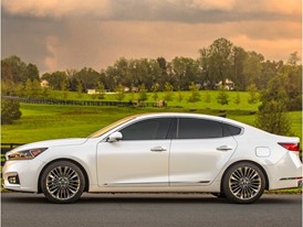 Kia Cadenza