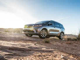 Refreshed 2019 Kia Sorento SUV treads its way through Moab’s treacherous Hell’s Revenge