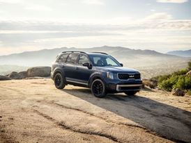 Win-Win: Kia EV6 and Kia Telluride named to 2023 Car and Driver 10Best Trucks and SUVs Win-Win: Kia EV6 and Kia Telluride named to 2023 Car and Driver 10Best Trucks and SUVs