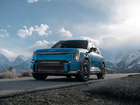 Kia America Prepping Super Bowl Campaign for All-Electric EV9 Flagship SUV Kia America Prepping Super Bowl Campaign for All-Electric EV9 Flagship SUV
