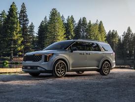 Kia Adds Hybrid Powertrain to the Carnival MPV Lineup and Announces 2025 Pricing Kia Adds Hybrid Powertrain to the Carnival MPV Lineup and Announces 2025 Pricing