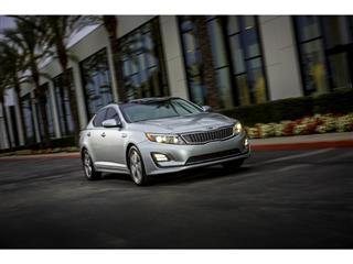 2014 Kia Optima Hybrid Unveiled at Chicago Auto Show 2014 Kia Optima Hybrid Unveiled at Chicago Auto Show