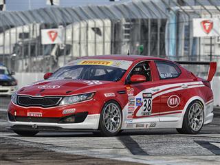 Kia Racing Ready for The 2014 Pirelli World Challenge Season Opener on The Streets of St.Petersburg