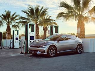 Kia America collaborates with Electrify America to provide EV6 buyers with 1,000 kilowatt-hours charging at no additional cost Kia America collaborates with Electrify America to provide EV6 buyers with 1,000 kilowatt-hours charging at no additional cost