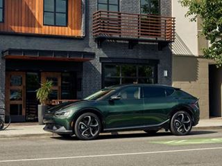Kia America debuts all-electric EV6 North American Utility Vehicle of the Year Limited Edition at Monterey Car Week Kia America debuts all-electric EV6 North American Utility Vehicle of the Year Limited Edition at Monterey Car Week