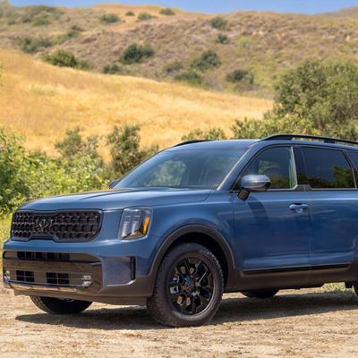 2025 Kia Telluride ranks number one in its segment in J.D. Power 2025 U.S. Initial Quality Study (IQS)