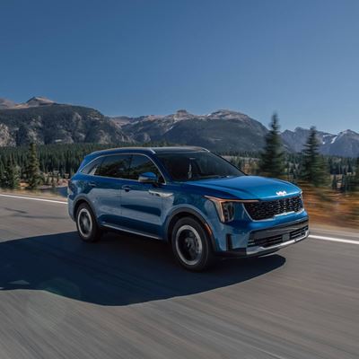 Kia Announces Pricing for 2026 Sorento HEV