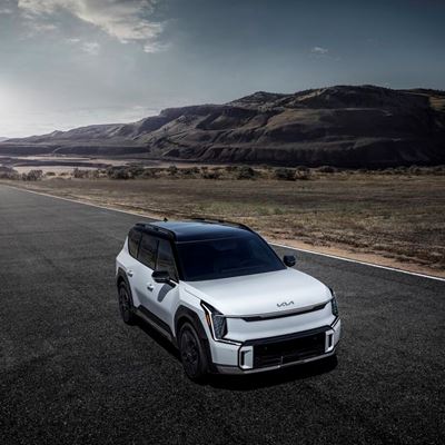 Kia advances EV Mobility experience with new Plug and Charge Technology