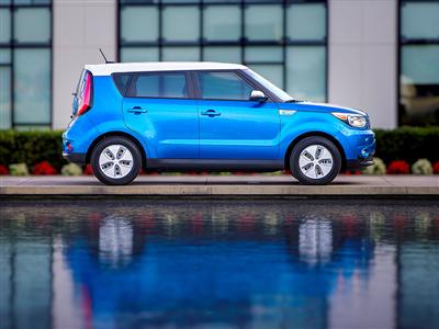 2015 Kia Soul EV 9