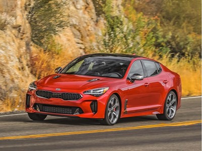 Kia Stinger Wins Roadshow By CNET Shift Award for 2018 Vehicle of the Year