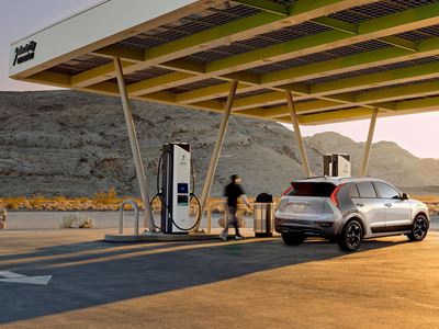 Kia America offers 500 kilowatt-hours of complimentary fast charging to Niro EV buyers through Electrify America Network