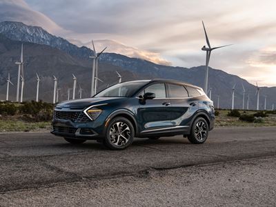Kia Sportage Hybrid and Kia Telluride named among The Car Connection’s Best Car To Buy 2023 Awards