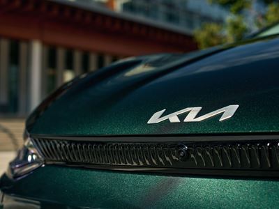 Kia returns to Monterey Car Week with the upcoming all-electric EV9 SUV and limited-edition EV6