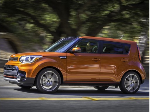 Kia Soul Named to List of Best Family Cars of 2017 by Parents Magazine and Edmunds