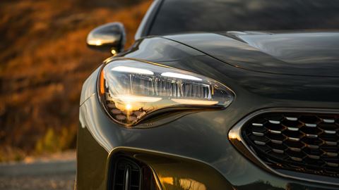 kia-motors-america-teases-refreshed-2022-stinger