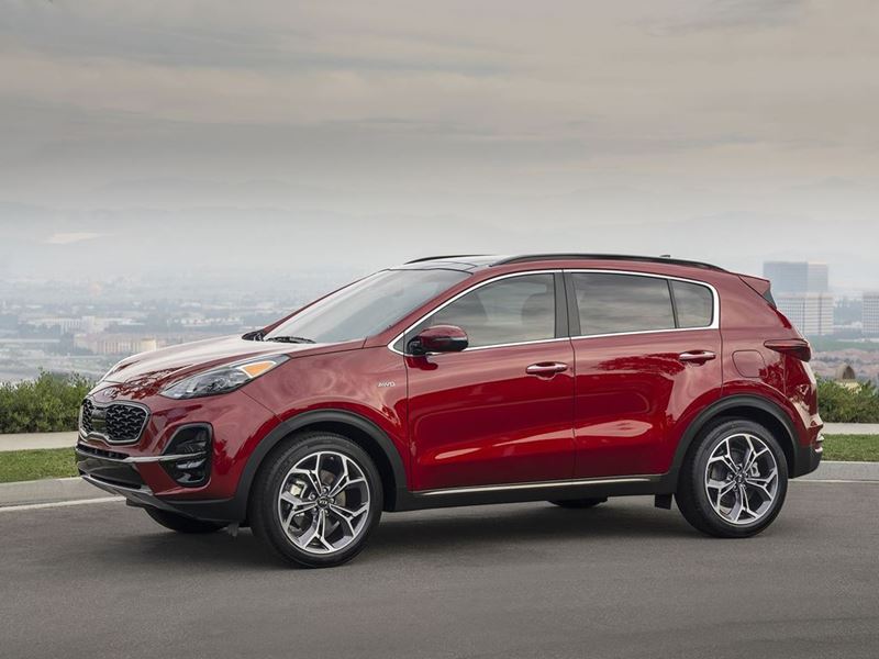 Kia Global Media Center : 2022 Sportage arrives with more tech and ...