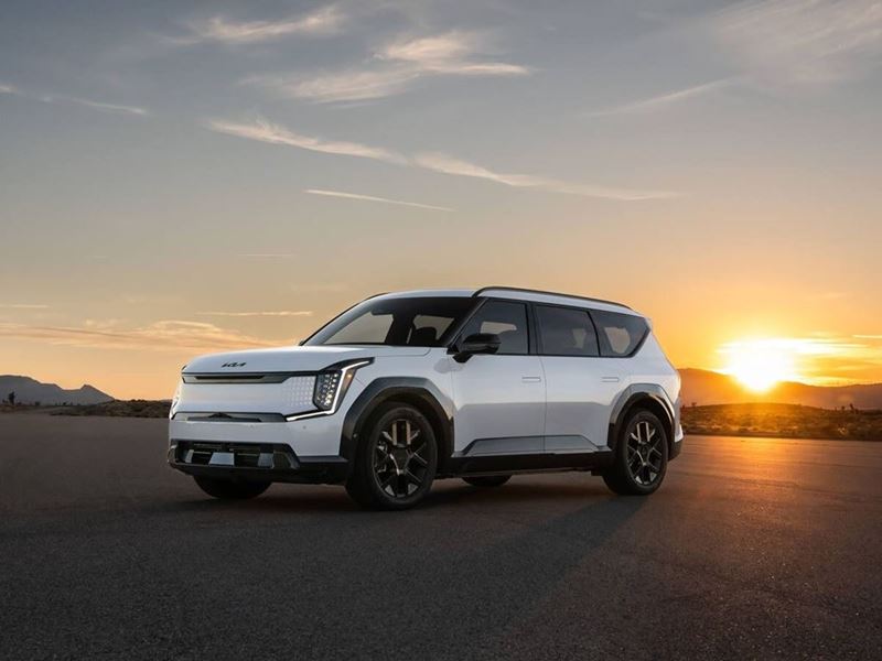 2026 Kia EV9 Recognized as Cars.com Top 3-row EV Pick