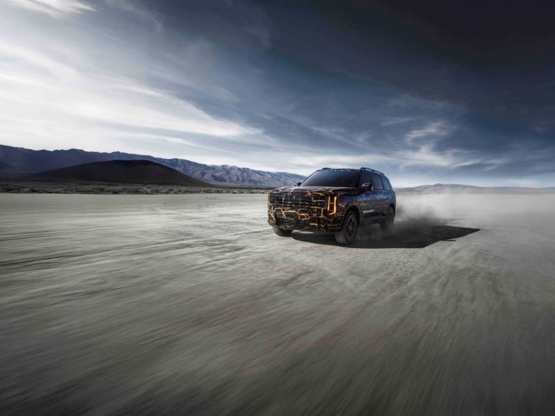 Kia America Reveals Custom 2027 Camouflage Telluride Kia America Reveals Custom 2027 Camouflage Telluride