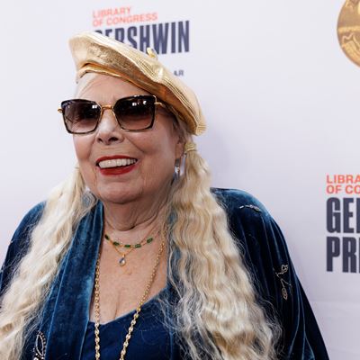 Joni Mitchell on Red Carpet