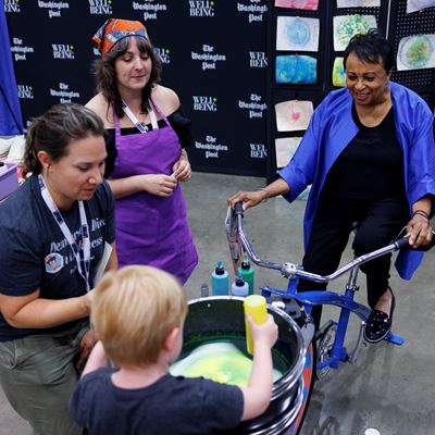 Carla Hayden Making Spin Art