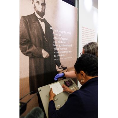 Installing Lincoln Treasures