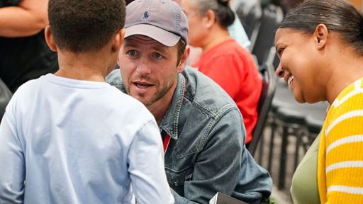 national-ambassador-for-young-people-s-literature-mac-barnett-on-2025-tour-visit-to-texas