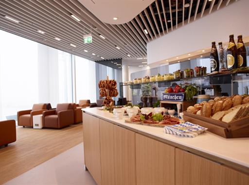 Business und Senator Lounges Business und Senator Lounges