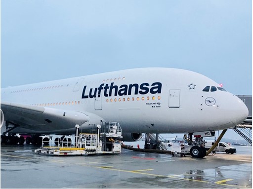 Airbus A380 in new Lufthansa Design