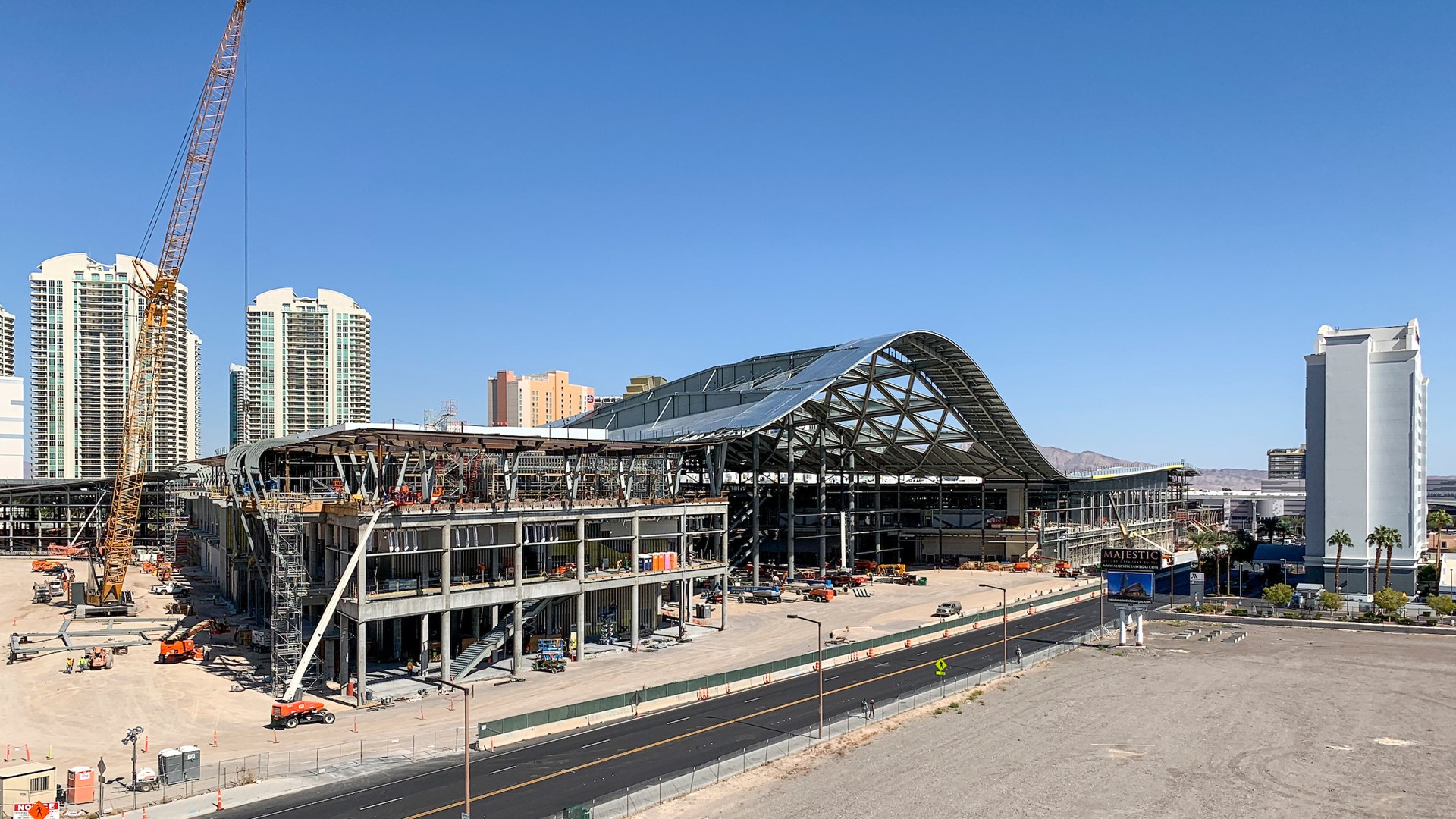 Las Vegas Convention Center's expansion opens — DRONE VIDEO