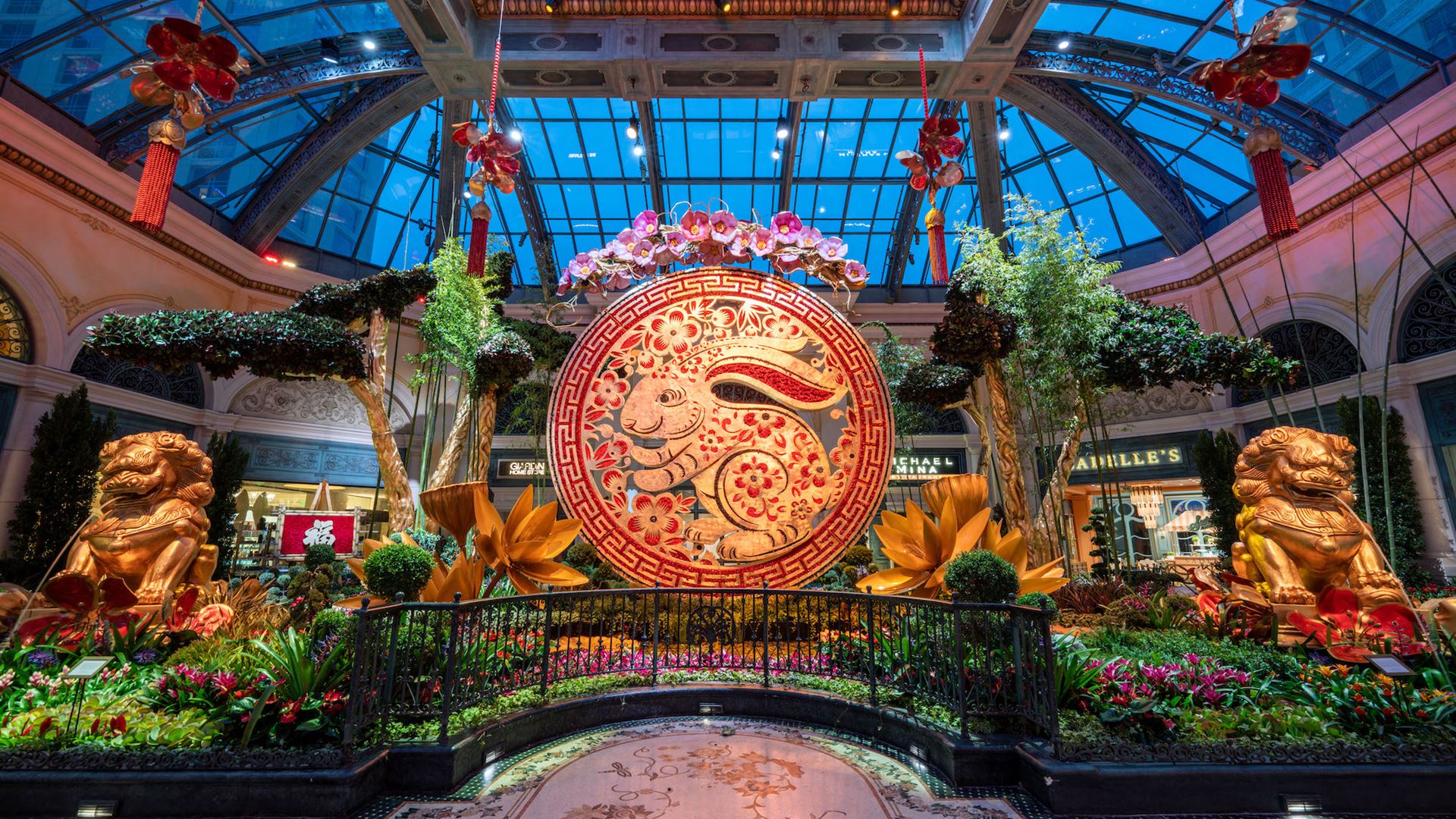 Artificial Topiaries at the Wynn Las Vegas Buffet