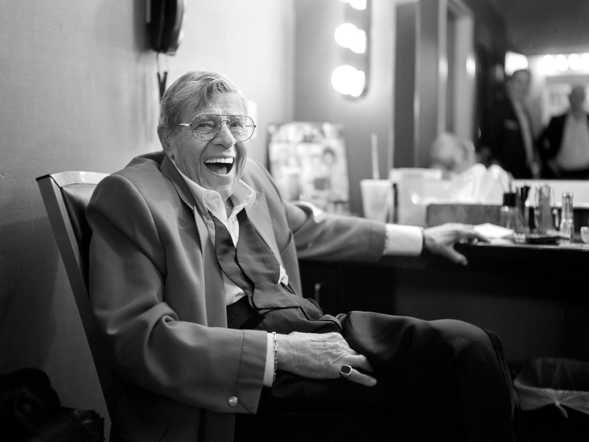 Jerry Lewis is seen in his dressing room after his final performance