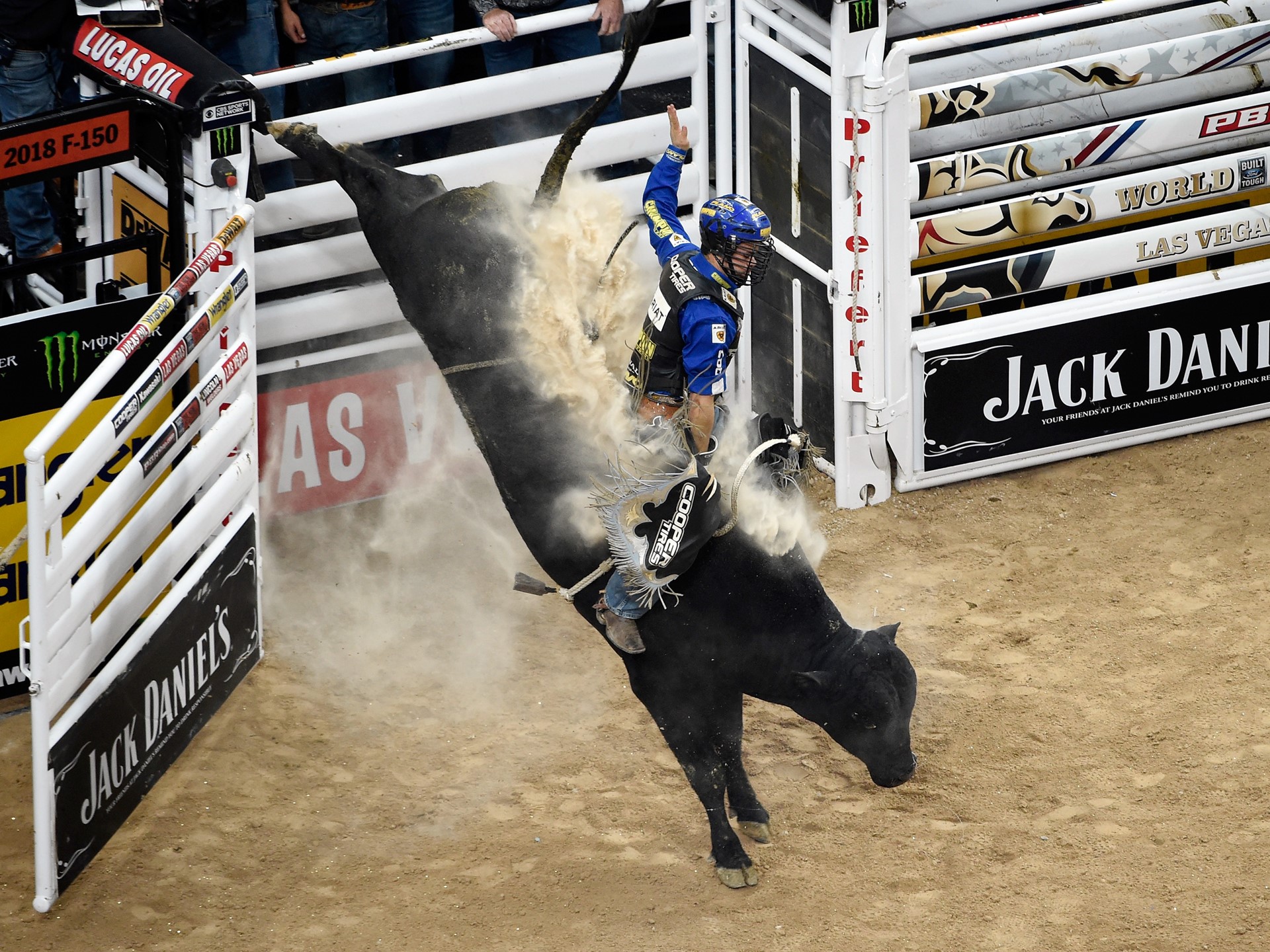 Kaique Pacheco rides out of the shoot on Stunt Man Ray