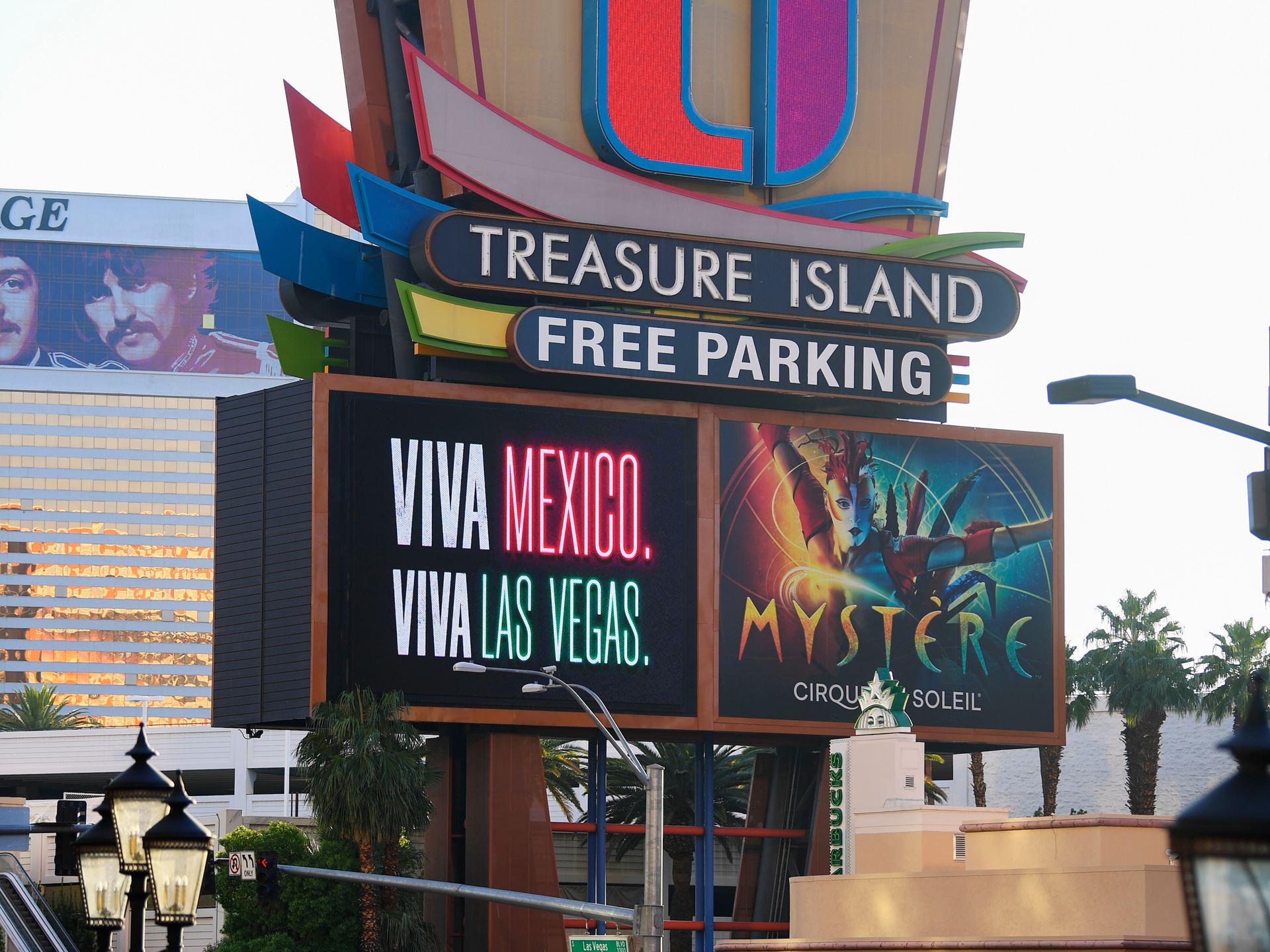 LAS VEGAS CELEBRATES MEXICAN INDEPENDENCE DAY WITH A MARQUEE TAKEOVER