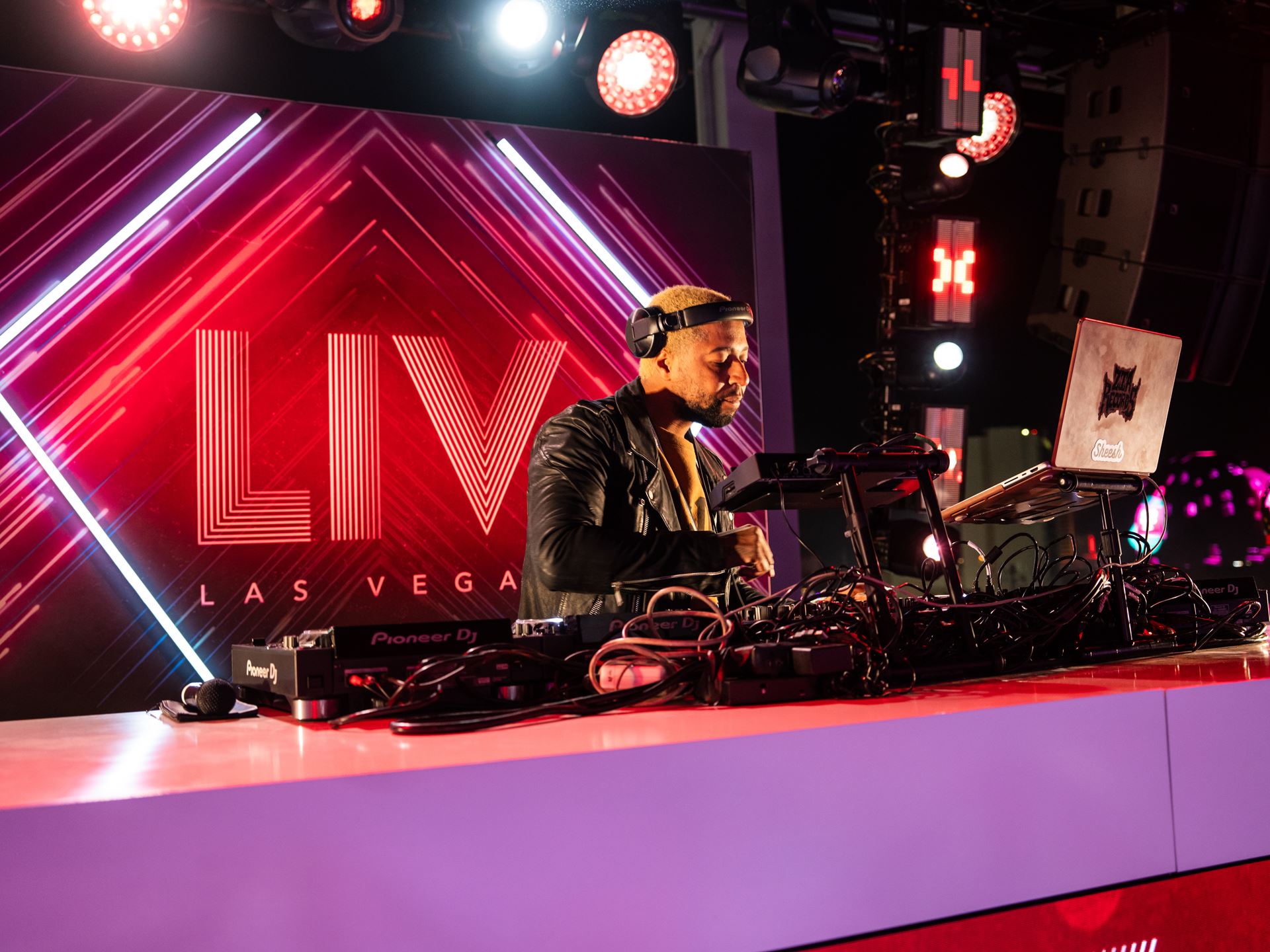 lvgp h p c r liv g 2 c l v g p 