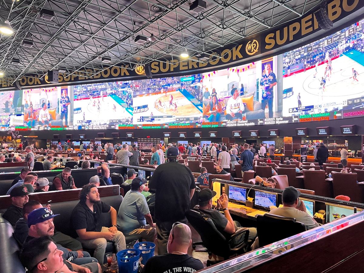 March Madness Hoops Central at Superbook Westgate Credit to Westgate Las Vegas Resort Casino