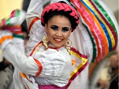Celebrate Mexican Independence Day in Las Vegas with World-Renowned Entertainers, Fight Night, Ceremonies and More