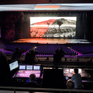 The technical achievements of the 5,200-seat Park Theater are demonstrated