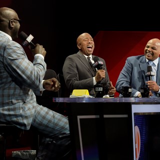 Shaquille O’Neal, Kenny Smith and Charles Barkley