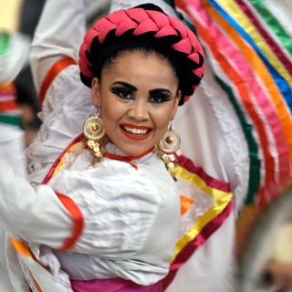 Mexico Vivo Dance Company