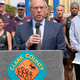 Clark County Commissioner Jim Gibson thanks the Vegas Strong Resiliency Center’s Boston Marathon Team