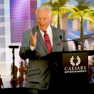 Roger Dow, President and CEO of the U.S. Travel Association speaking at the groundbreaking of CAESARS FORUM